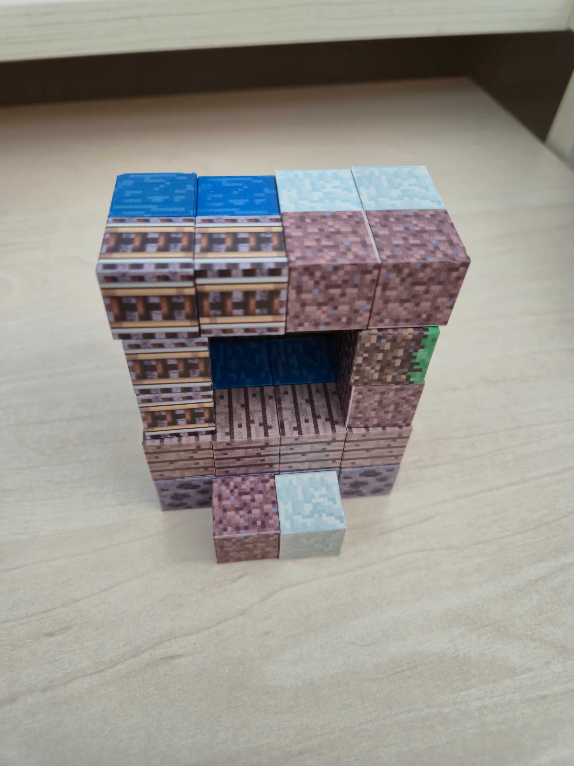 Магнитни кубчета за Minecraft 1бр. 2лв.
