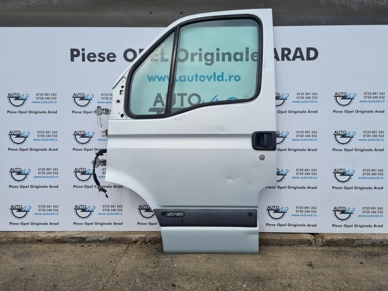 Portiera usa fata stanga cu defect Opel Movano
