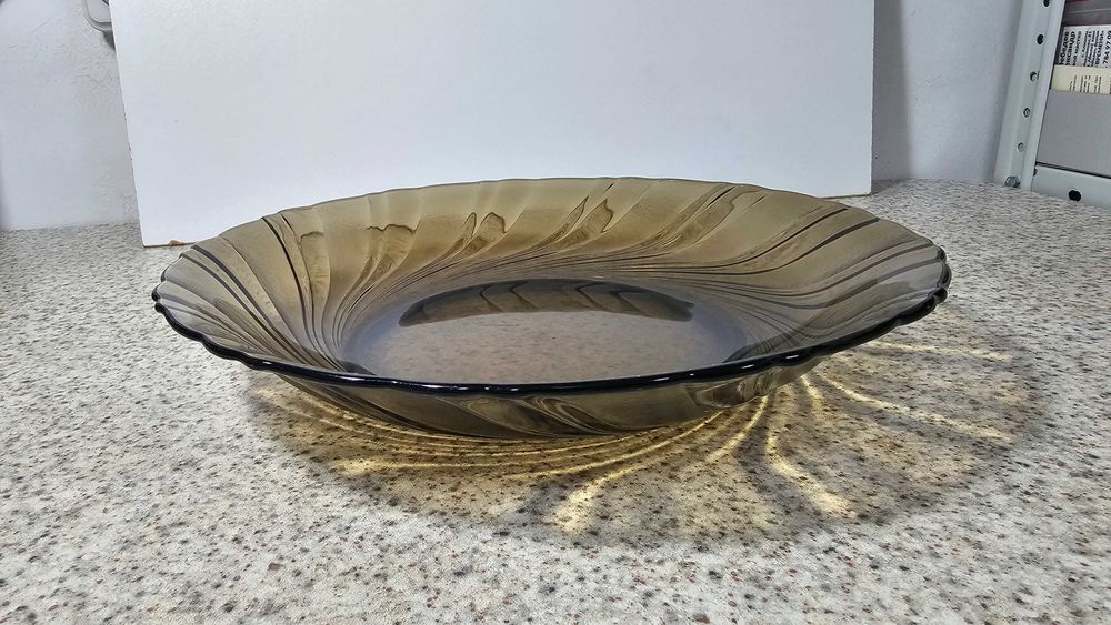 Тарелки для торта и просто тарелки