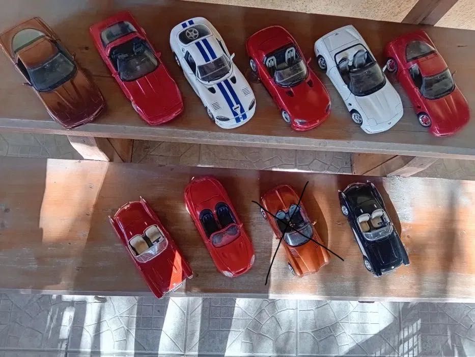Machete 1:18 Doge Viper Ford Chevrolet