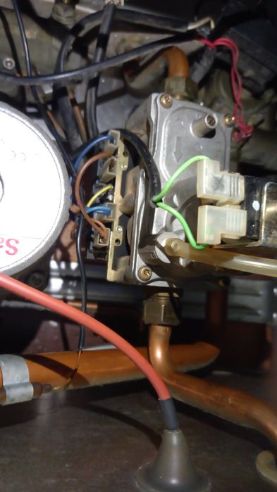 Dezmembrez centrala termica milenim si motan plus 750 lei ca Milenium