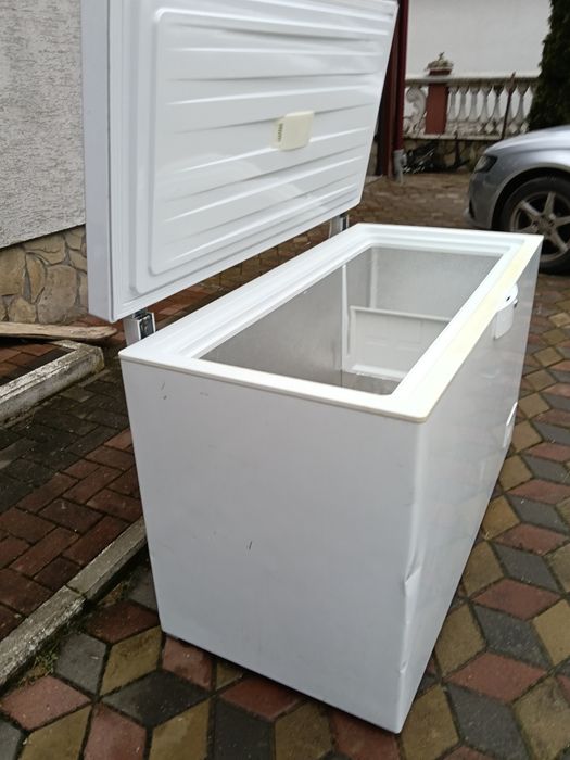 Vand lada frigorifica artic