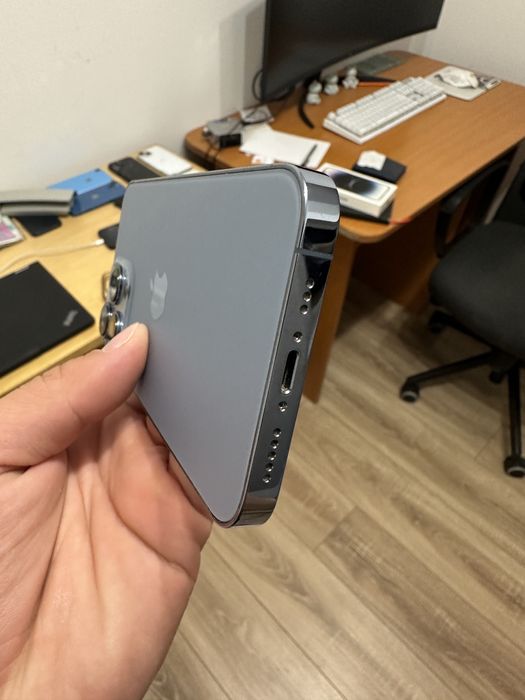 Carcasa iPhone 13 Pro Blue, cu flex incarcare