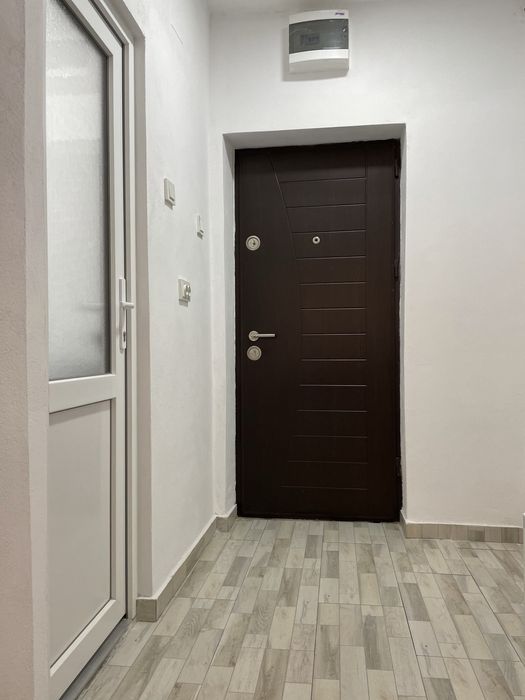 Garsoniera de vanzare, et. 1, Centru - Cugir