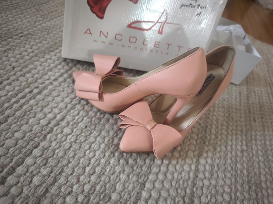 Pantofi Stiletto piele măr 36