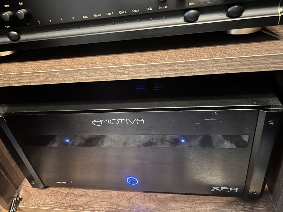 Vand amplificator EMOTIVA XPA2 GEN 3