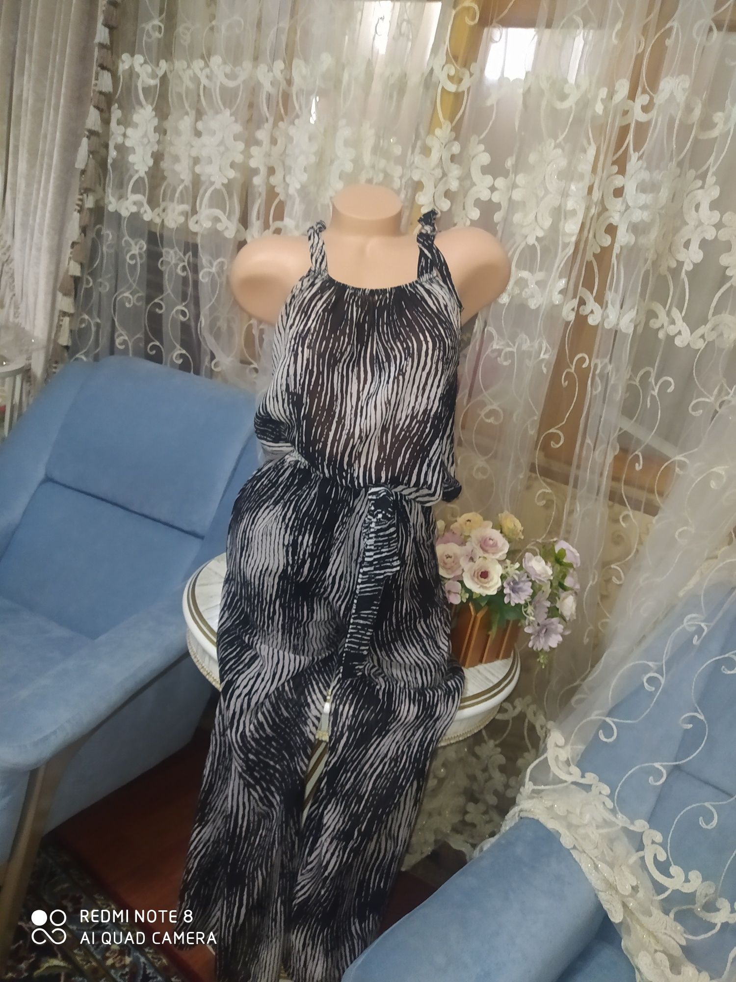 Новый женский комбинезон.