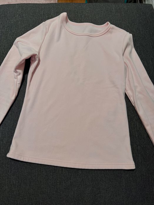 Светло розова зимна блуза