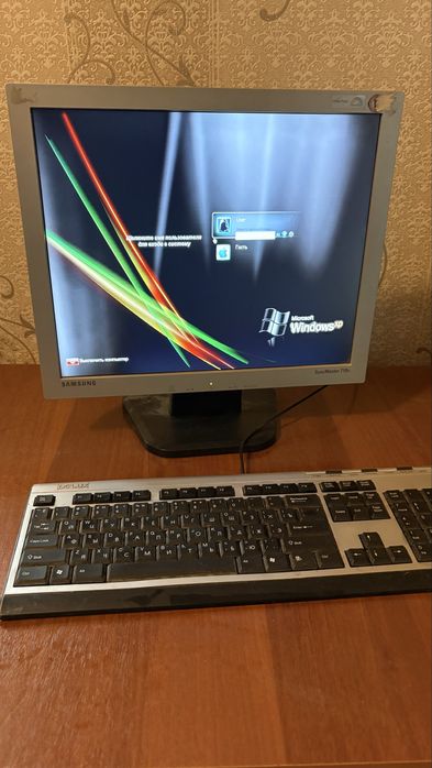 Монитор, клавиатура