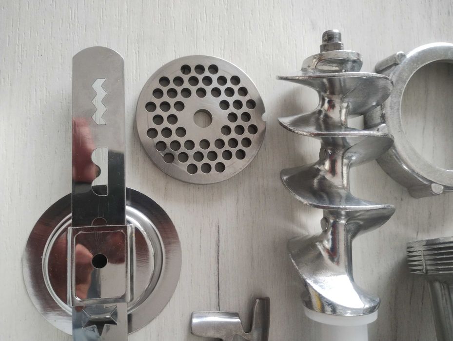 Ръчна машинка за месо.