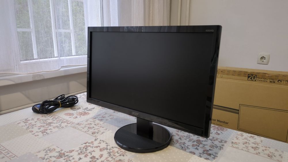 Acer K202HQL 19.5" LED монитор – отлично състояние, HD резолюция