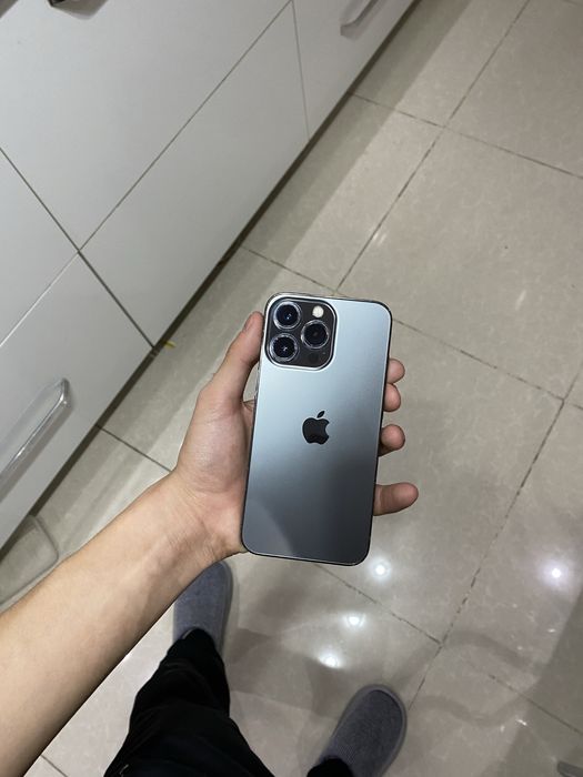 Продам Айфон 13 про Iphone 13 Pro