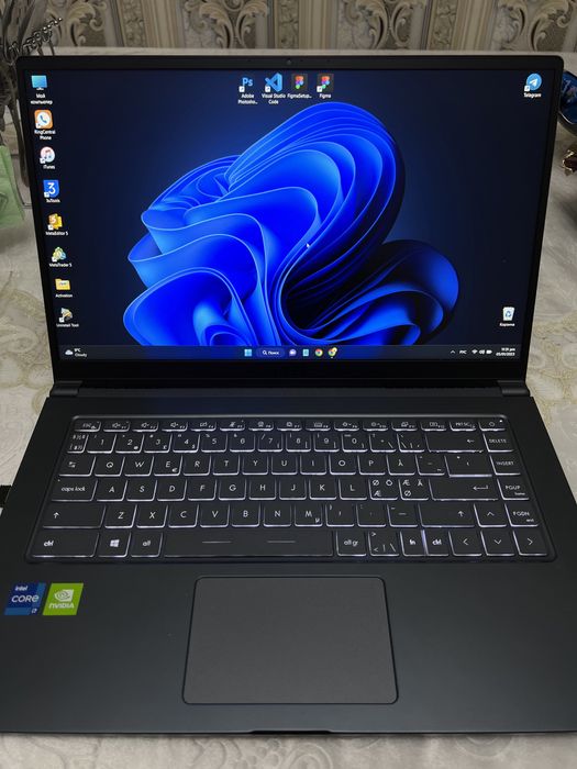 Ноутбук Laptop