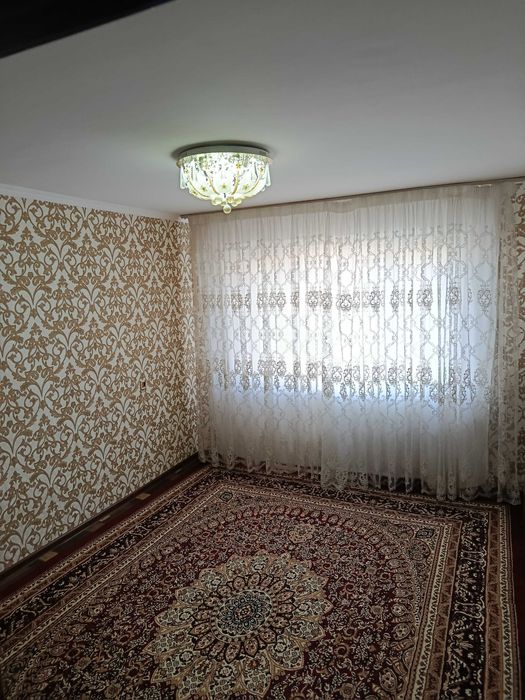 Срочно продаётся 3х комн квартира. На 3 этаже.