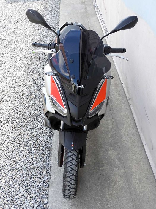 Scuter Aprilia SR GT Sport 125 E5+ 2025 | Rate | Leasing