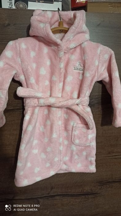 Дрехи за момиче различни размери