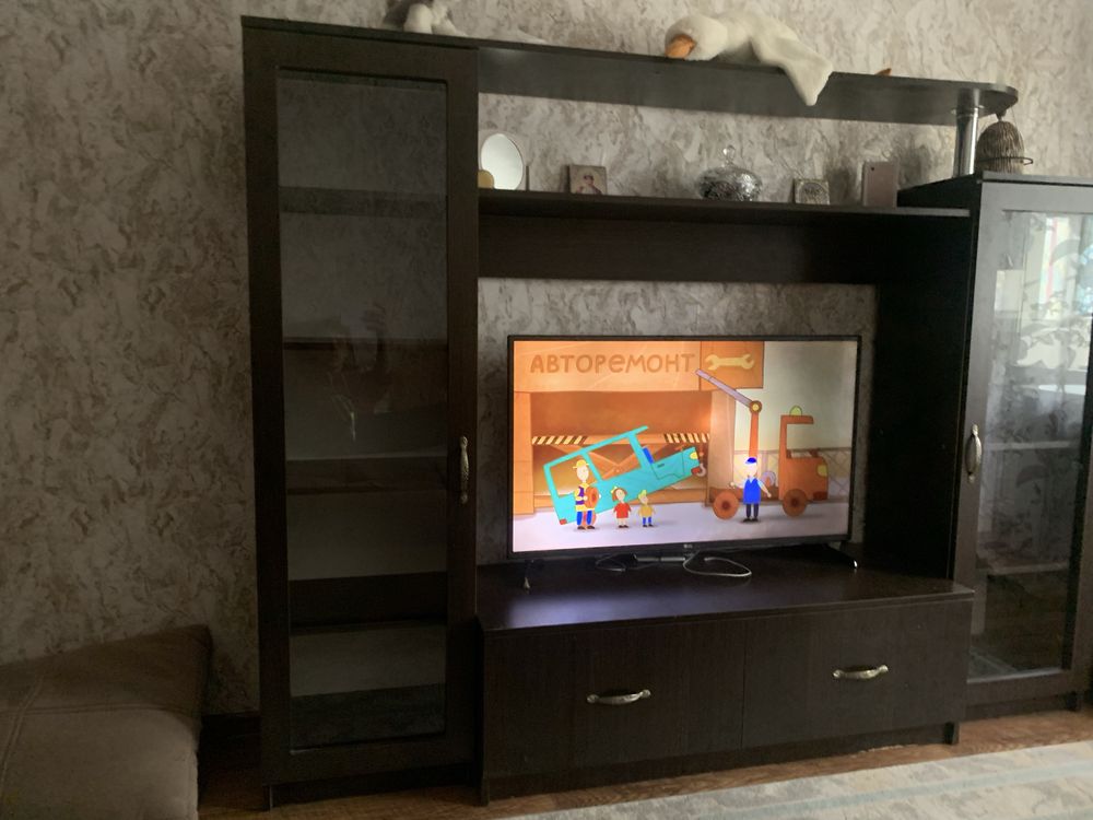 Продам стенку в хорошем состоянии