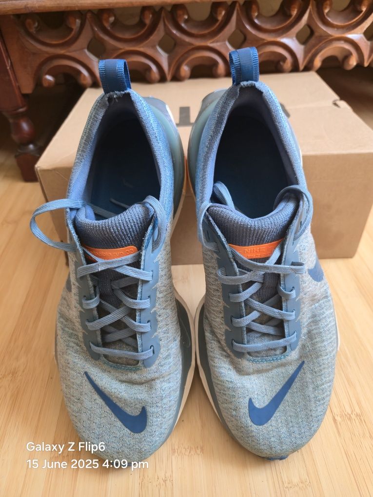 Nike invincible 3 Zoomx DR2615-401 42(26.5) zoom