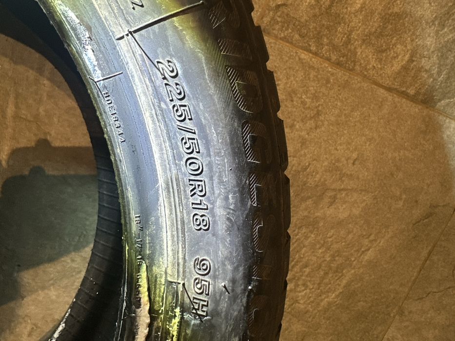 2 anvelope iarna Brigestone 225 50 R18