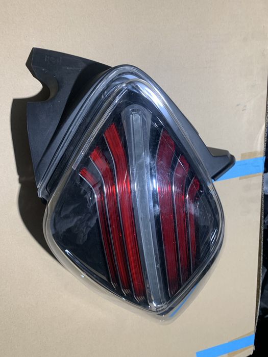 Lampa stop Renault Zoe facelift partea dreapta