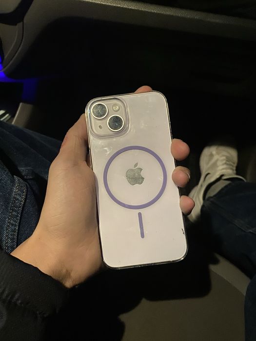 Продам Айфон 14 128гб