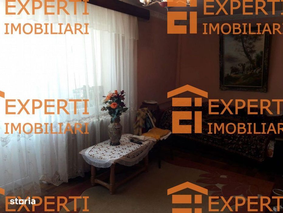 Apartament 4 camere situat in zona DACIA