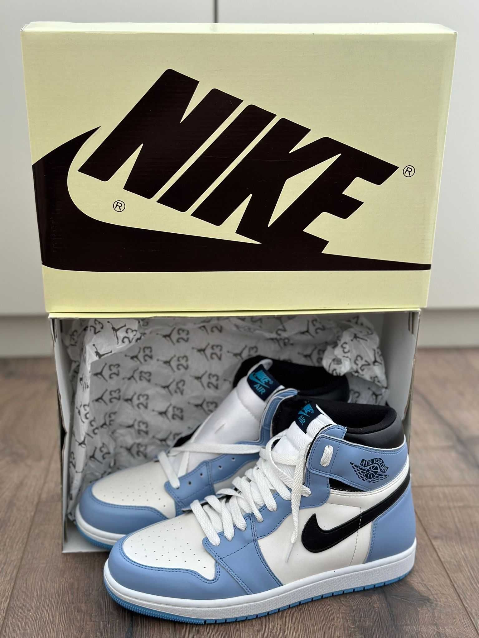 Adidasi Air Jordan 1 High - OG University Blue | Obsidian | Model Nou