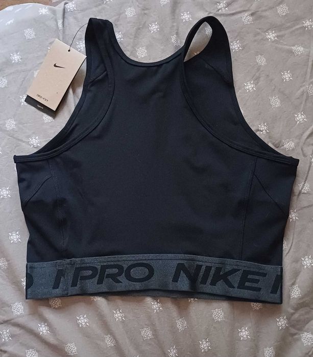 Nike Pro, чисто ново дамско спортно бюстие