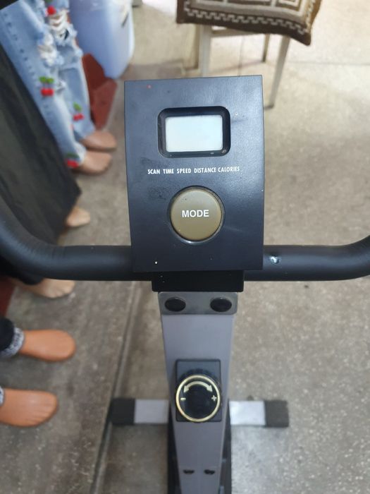 Vând bicicleta Fitness-Hanseatic Sportline