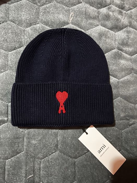 Мъжки зимни шапки