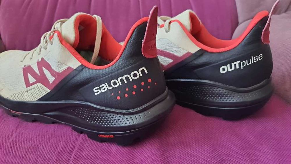 Adidasi trekking SALOMON OUTpulse goretex gtx marimea 44 2/3