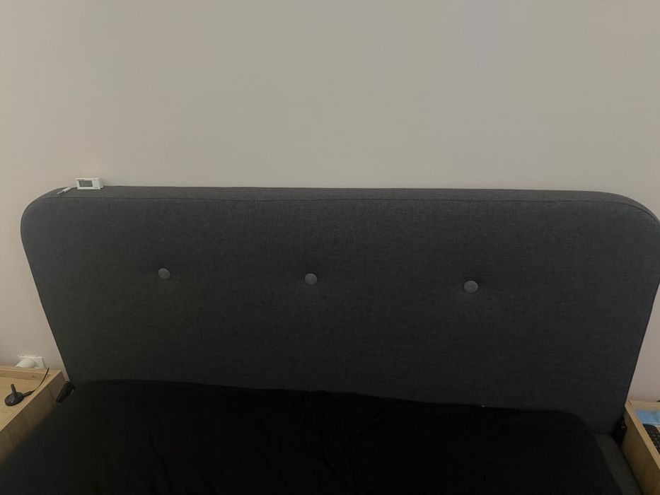 Продавам спалня с матрак 140/200