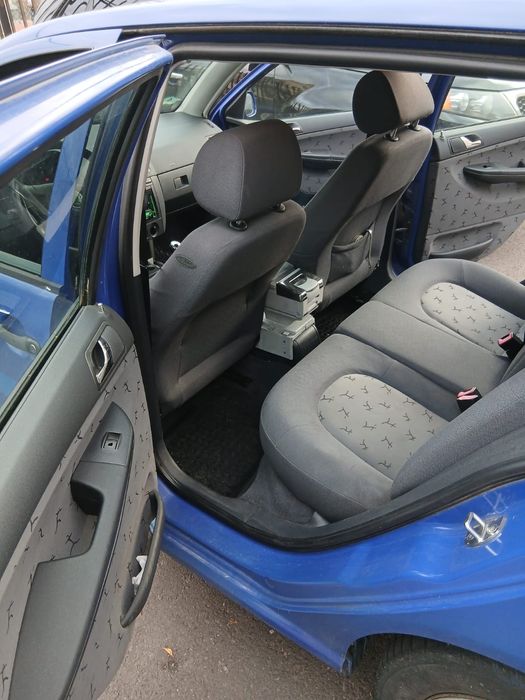 Vand Skoda Fabia. Toate actele la zi! Ofer fiscal! Nu accept schimburi