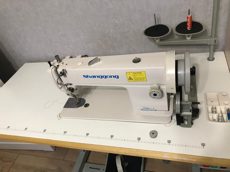 Промышленая швейная машина Shanggong GC0505-1-A (шагайка) новая