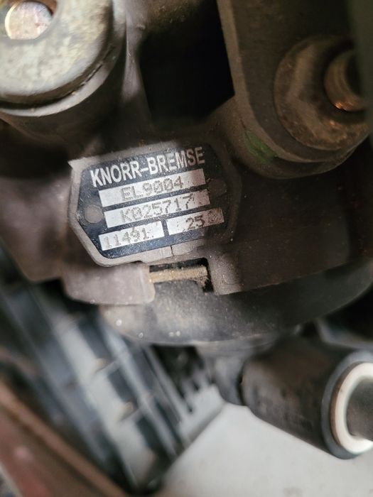 Supapa refulare, 4 cai, trailer, supapa abs  iveco eurocargo