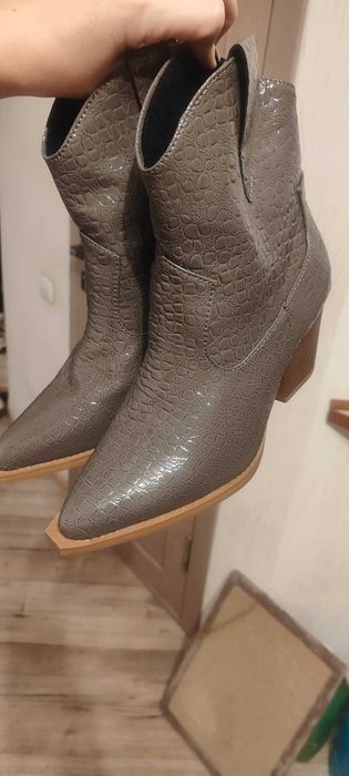 Полусапожки новые