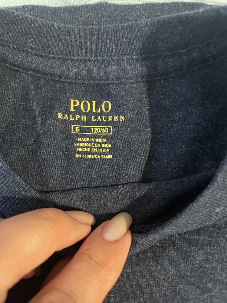 Vand tricouri originale  Polo Ralph Lauren pentru copii 6-7 ani