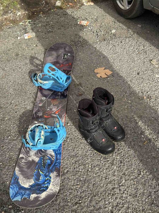Сноуборд сет/ дъска, автомати и обувки/ Snowboard