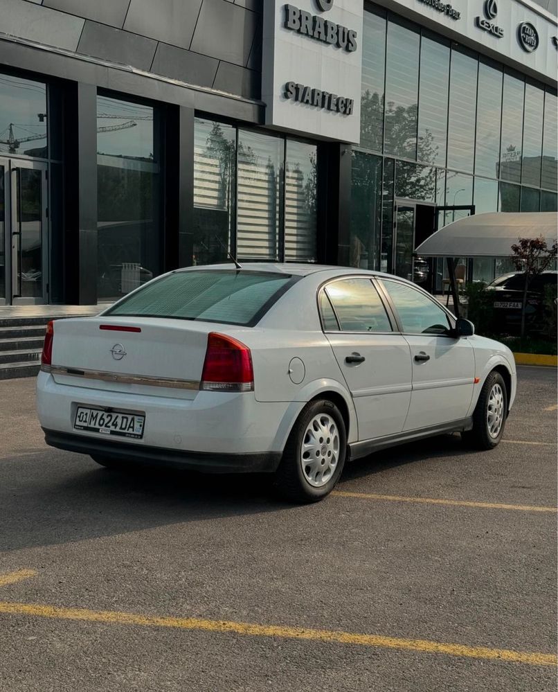 Автомобиль Opel vectra 2.2