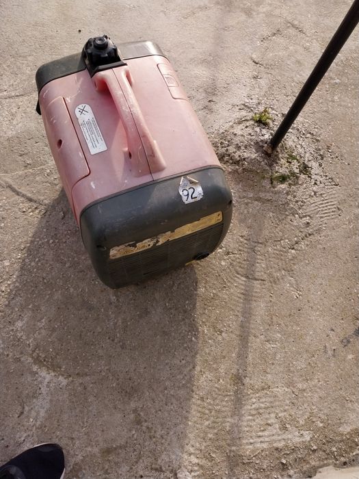 Инверторни генератори за ток Хонда