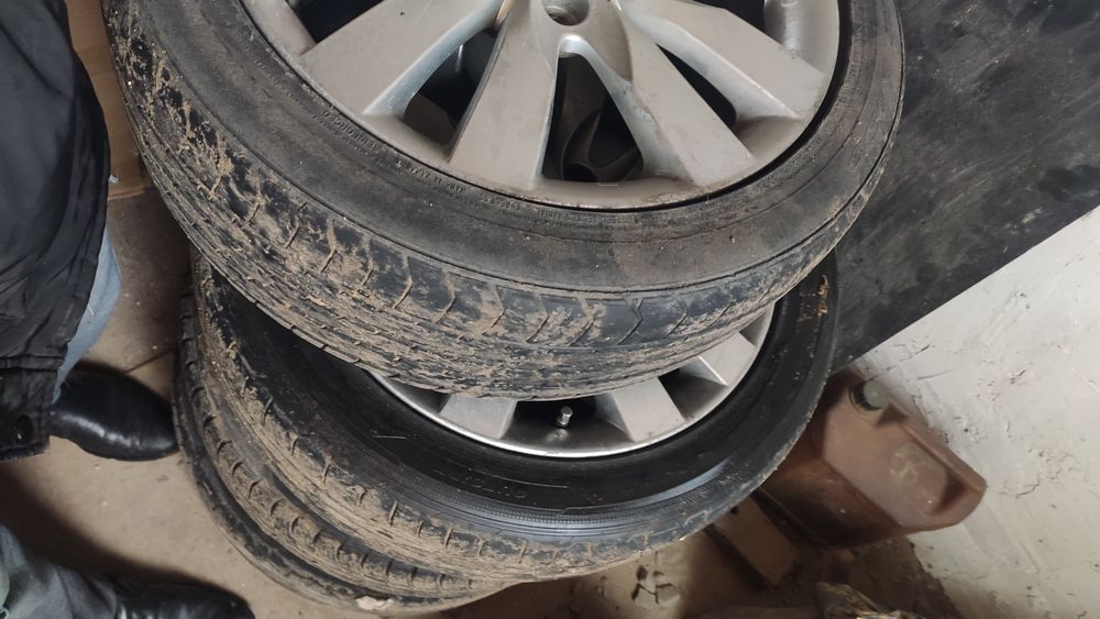 Диск, жазғы шиналарымен R 17