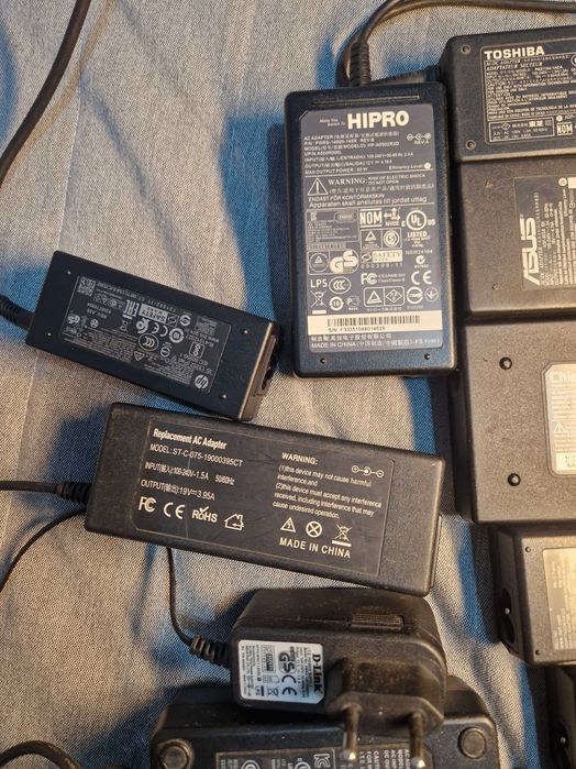 Incarcator DELL HP Acer Toshiba 19.5V 18.5V Alimentator 12V 24V 48V