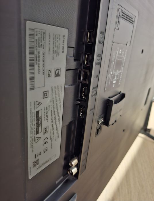 Vând urgent Tv QLED SMART Samsung 4k