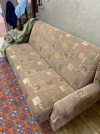 Продаётся кресло диван
