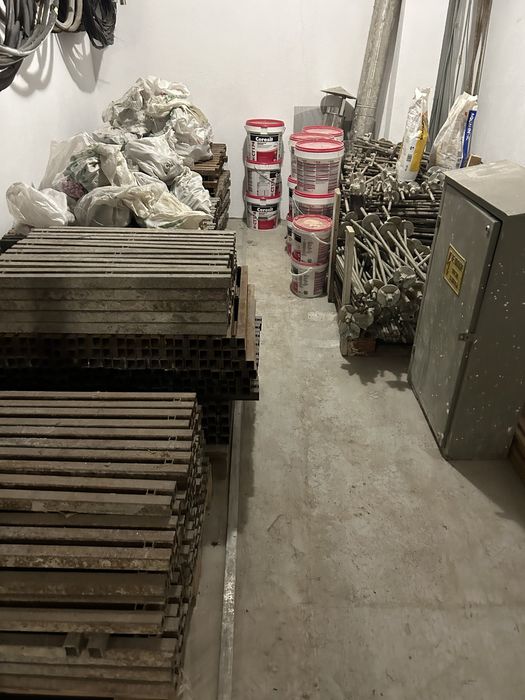 Кофражни шпилки, гайки и стеги - нови и втора употреба - Храмар