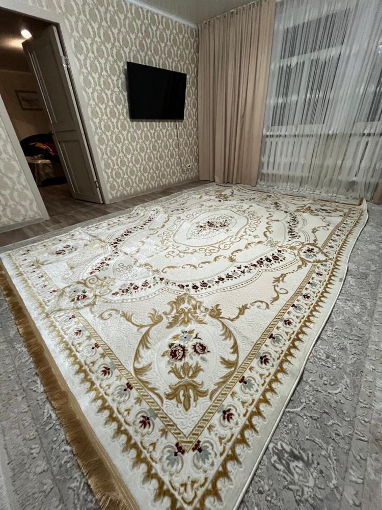 Ковер размер  2,5х3,5