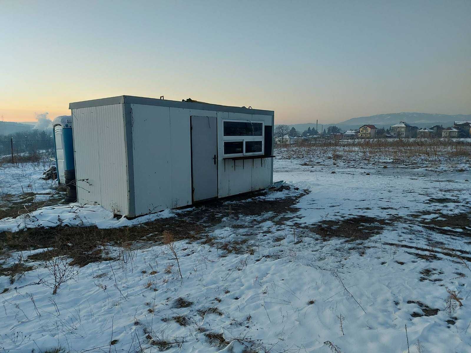 Продава: Павилион с климатик 5x2m височина 2,30