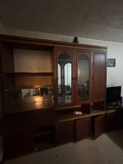 Продаем стенку советскую