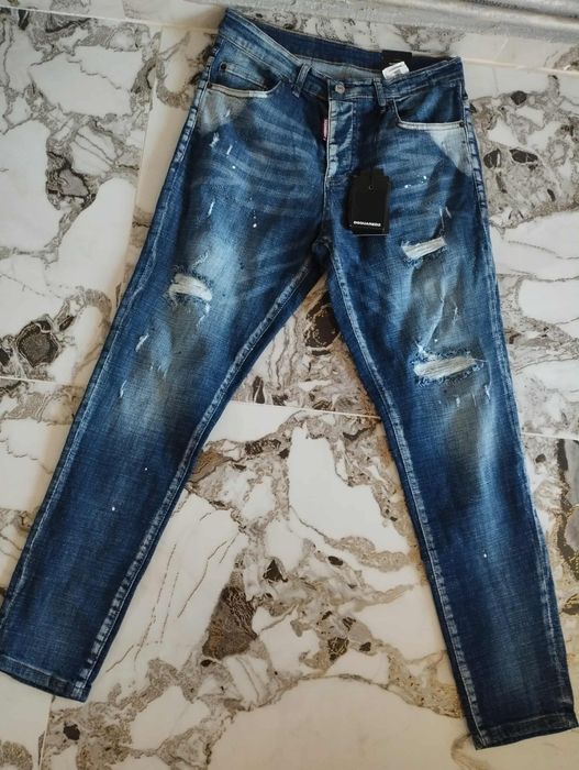 Vând blugi dsquared 2