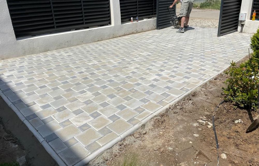 Pavele și Dale: Ilfov și București. Pentru gradina. Montaj, Livrare